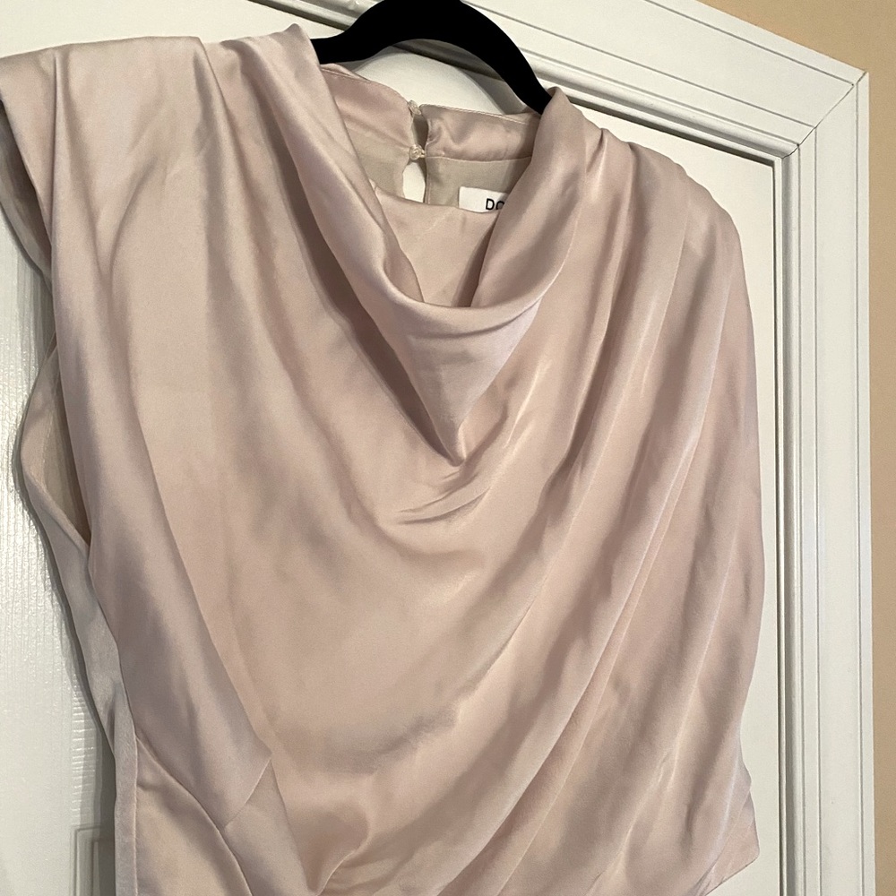 DO+BE Sleeveless Cowl Neck Top With Shoulder Pads